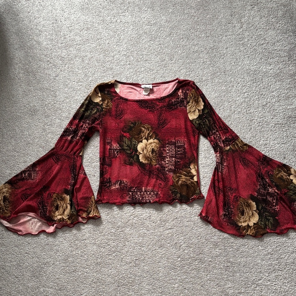 Floral Bell Sleeve Top Via Vai